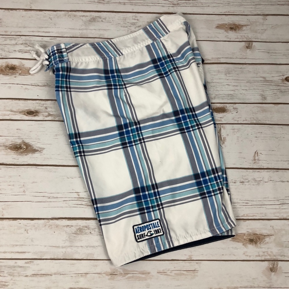 Aeropostale Swim / Board Plaid Shorts - Picture 5 of 5